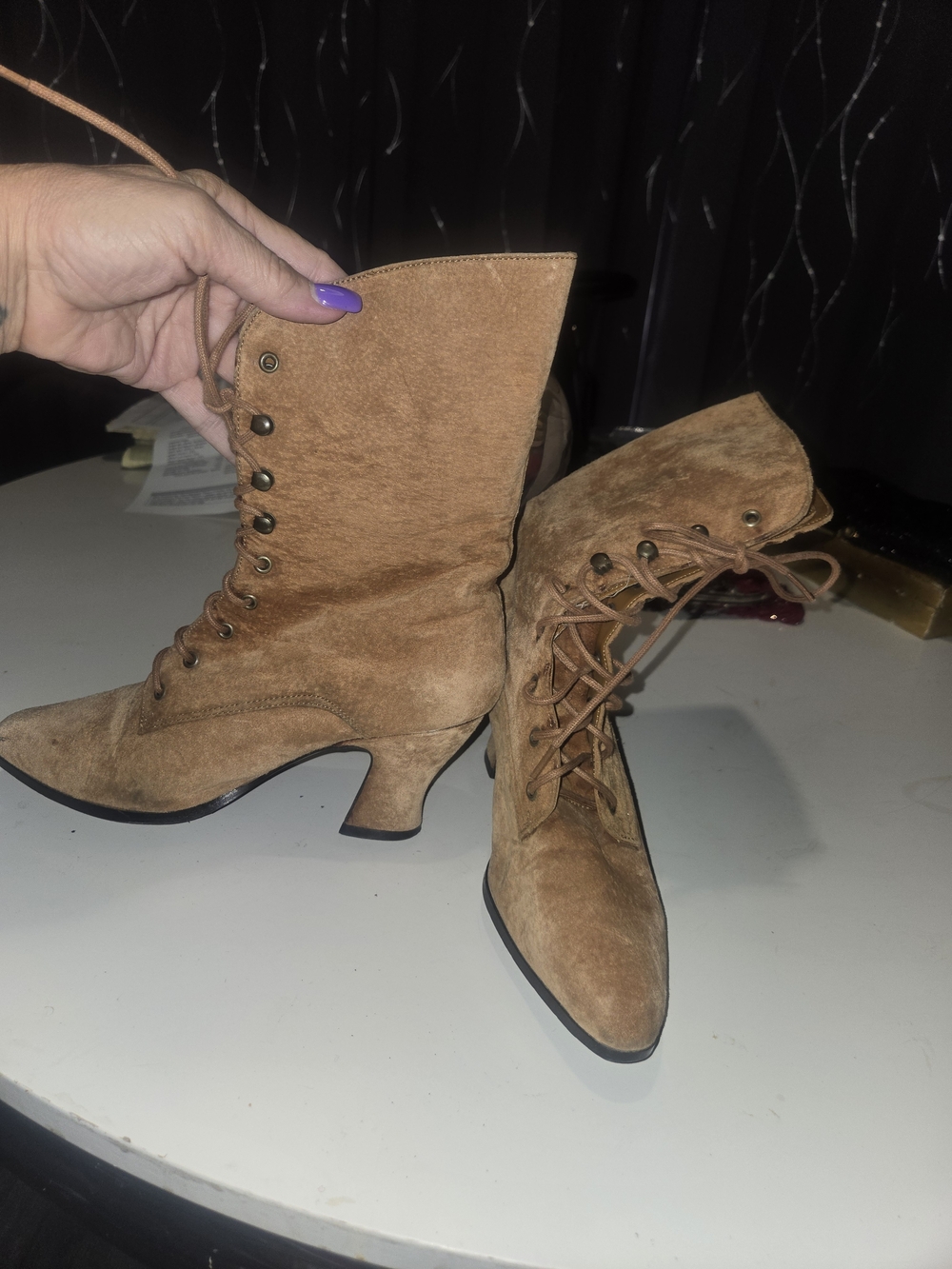 Vintage Colin Stuart Victorian Boots. Tan Size 61/2. In Good Condition. No Box!